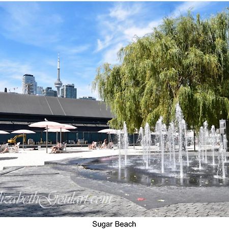 2 Bedroom Plus Den Condo Toronto Zewnętrze zdjęcie