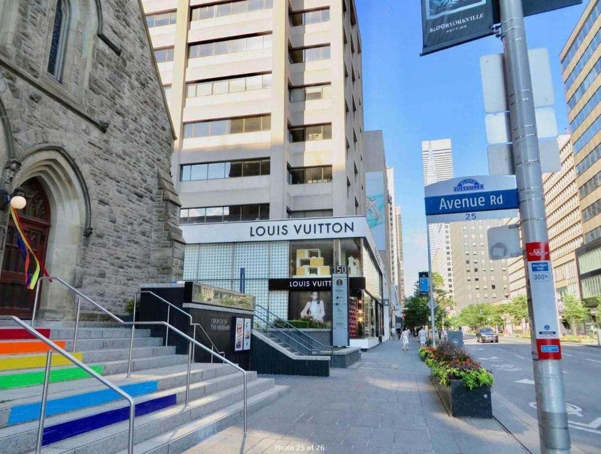 2 Bedroom Plus Den Condo Toronto Zewnętrze zdjęcie